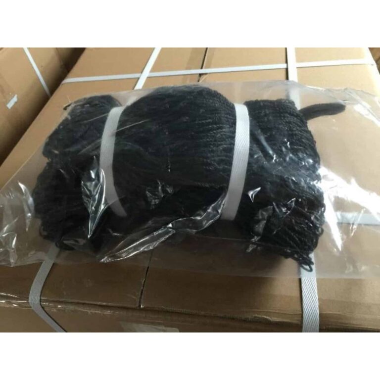 CNET Cargo Net with Cam Buckles 2.2m Close Up 2
