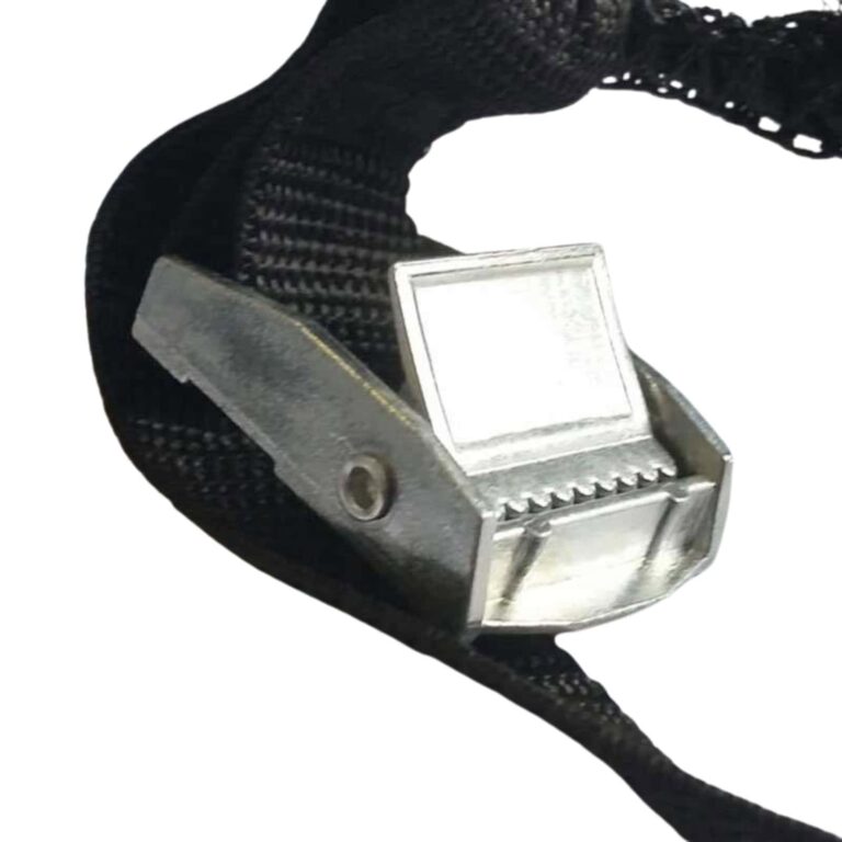 CNET Cargo Net with Cam Buckles 2.2m Close Up
